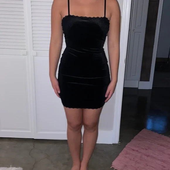 Forever 21 | Dresses | Black Velvet Dress With Fringe On Top And Bottom |  Poshmark